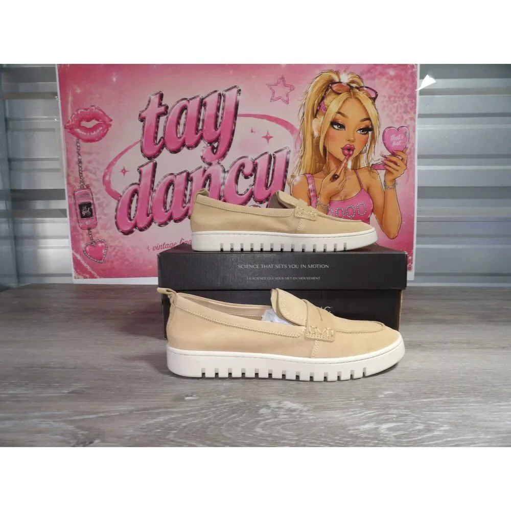 Vionic Uptown Loafers – Sand Suede (Size US 10)